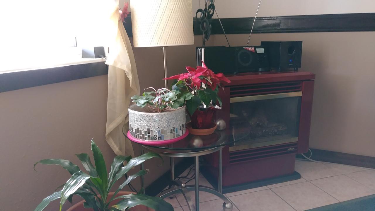 מריט George Mountain View Hotel & Resto מראה חיצוני תמונה