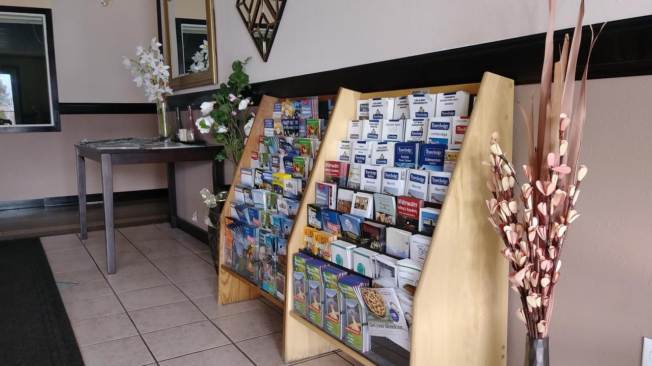 מריט George Mountain View Hotel & Resto מראה חיצוני תמונה