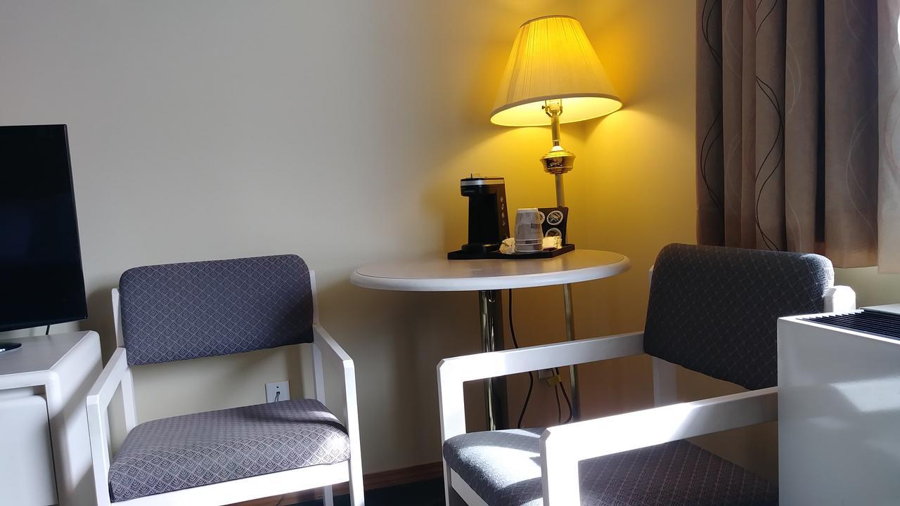 מריט George Mountain View Hotel & Resto מראה חיצוני תמונה