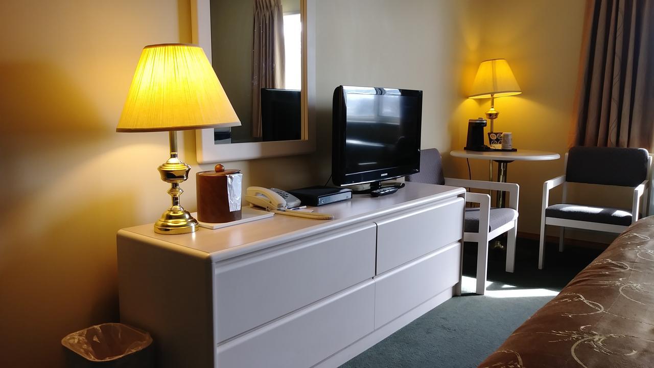 מריט George Mountain View Hotel & Resto מראה חיצוני תמונה