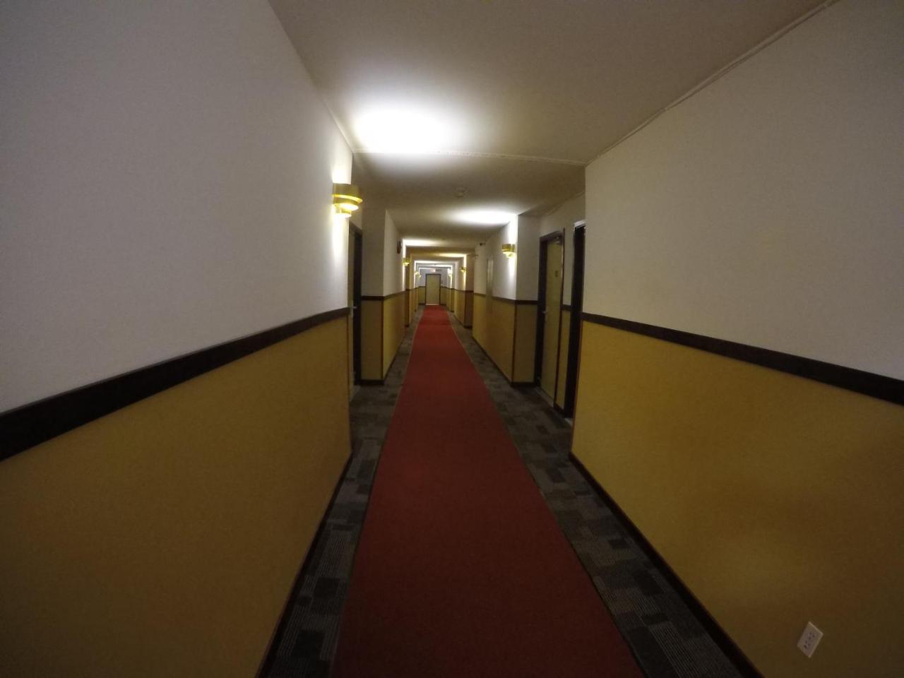 מריט George Mountain View Hotel & Resto מראה חיצוני תמונה